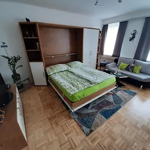 Apartmentstudio Mit Tiefgarage Free Parking Österreich