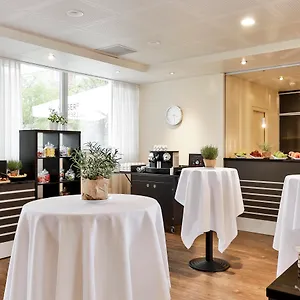 Essential By Dorint Hotel Basel