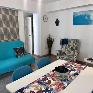 https://charming-apartment-on-victory-avenue.bucharesthotelsnow.com