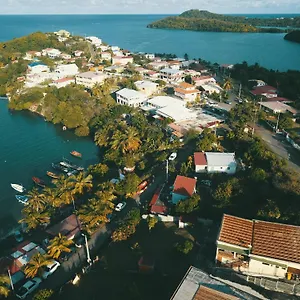Bed & Breakfast De La Baie Le Vauclin